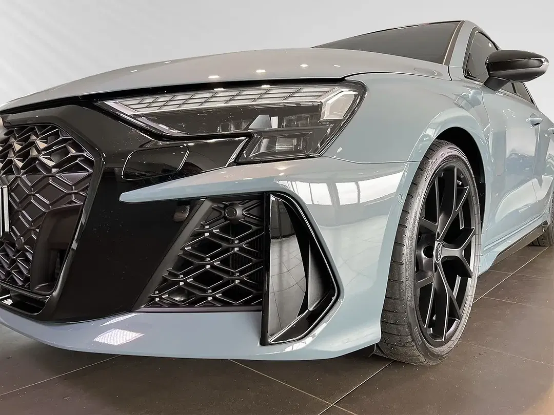 Audi RS3 - Thumbnail 5