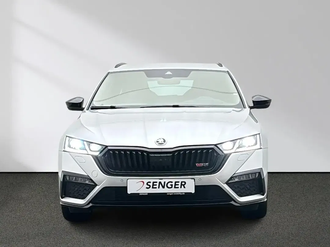 Skoda Octavia - Thumbnail 3