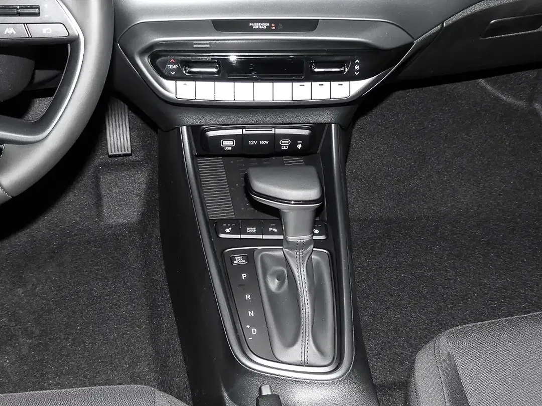 Hyundai i20 - Thumbnail 11