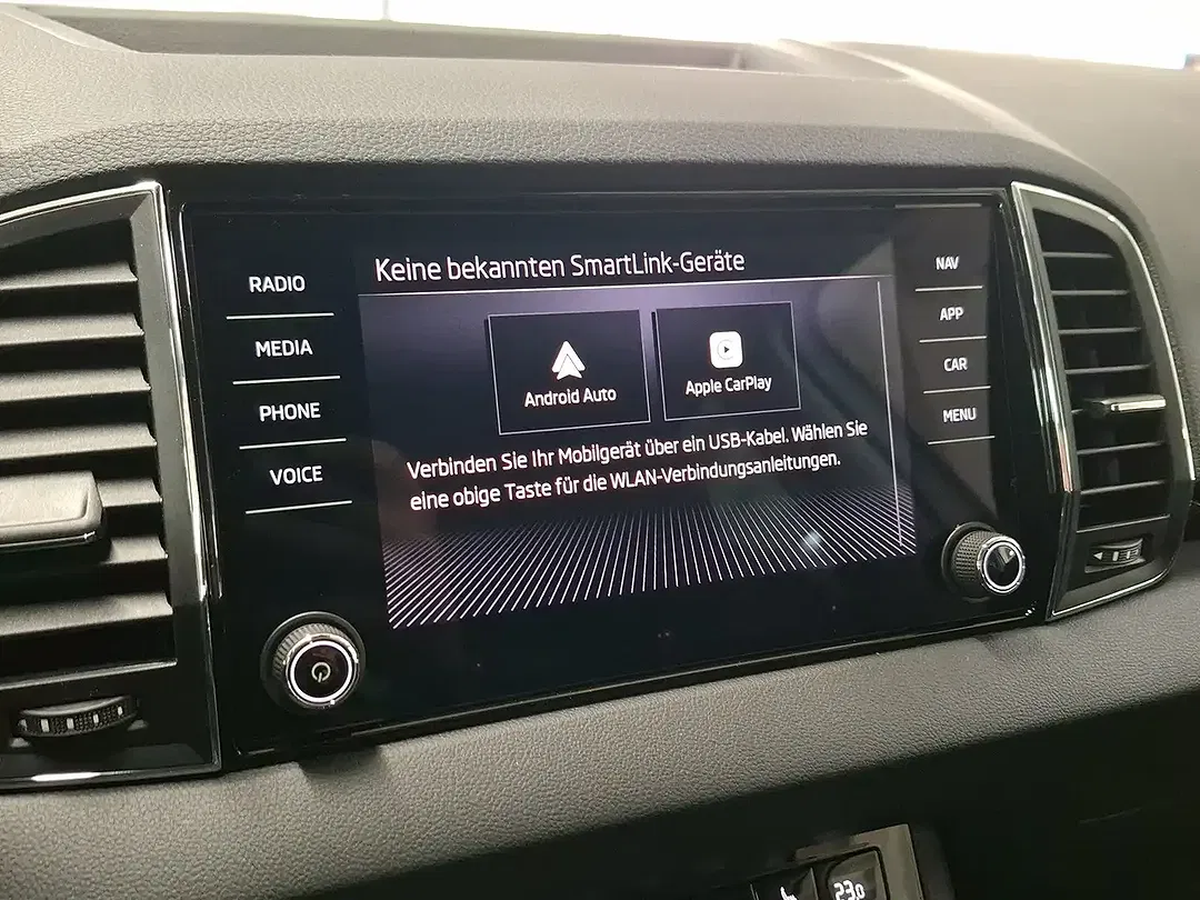 Skoda Karoq - Thumbnail 14