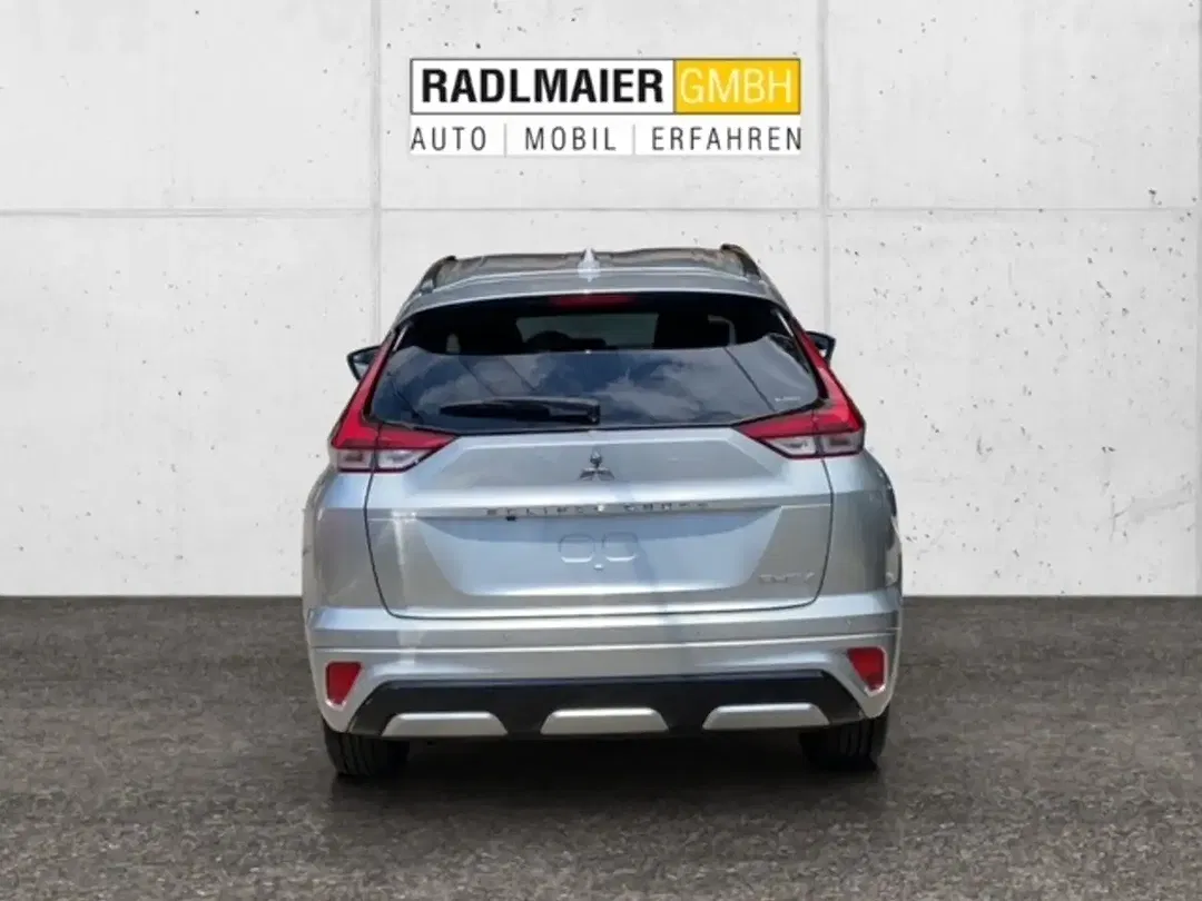 Mitsubishi Eclipse Cross - Thumbnail 4