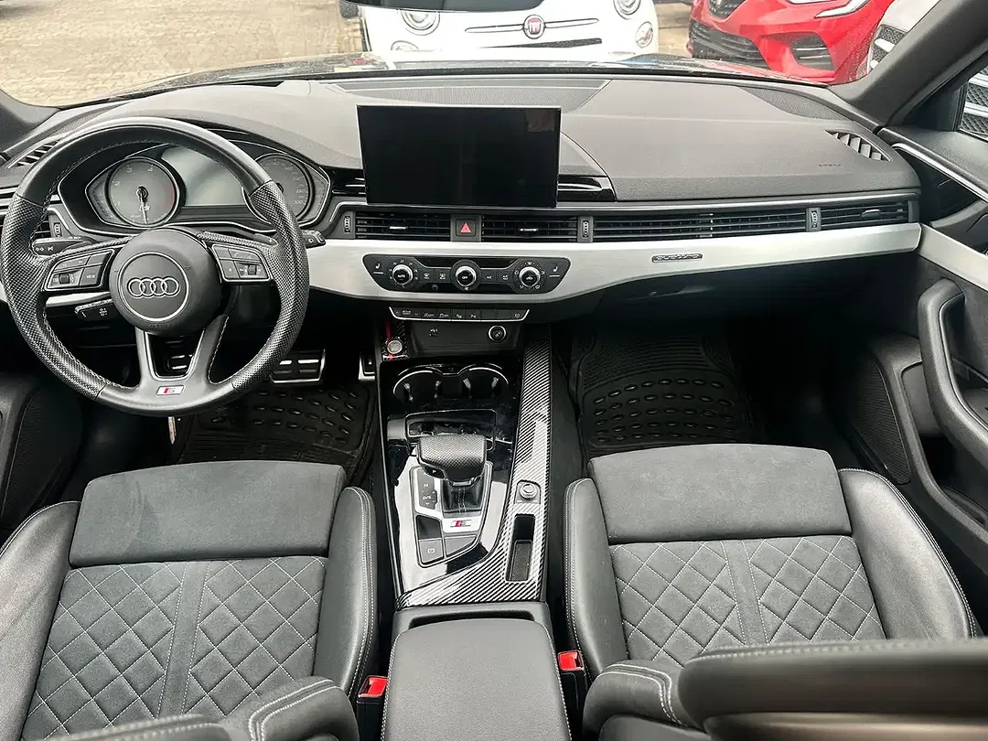 Audi S4 - Thumbnail 6