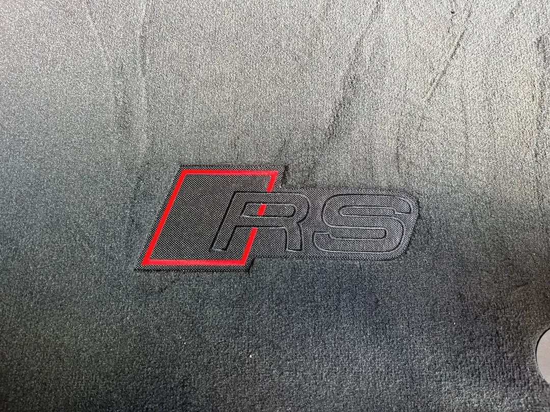 Audi RS Q8 - Thumbnail 14