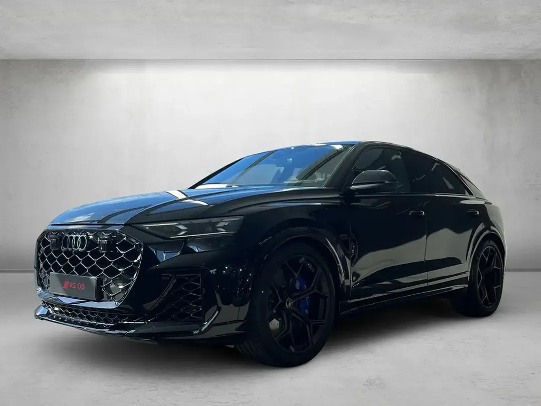 Audi RS Q8 - Thumbnail 2