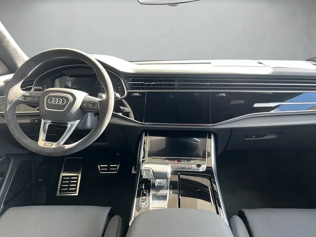 Audi RS Q8 - Thumbnail 8