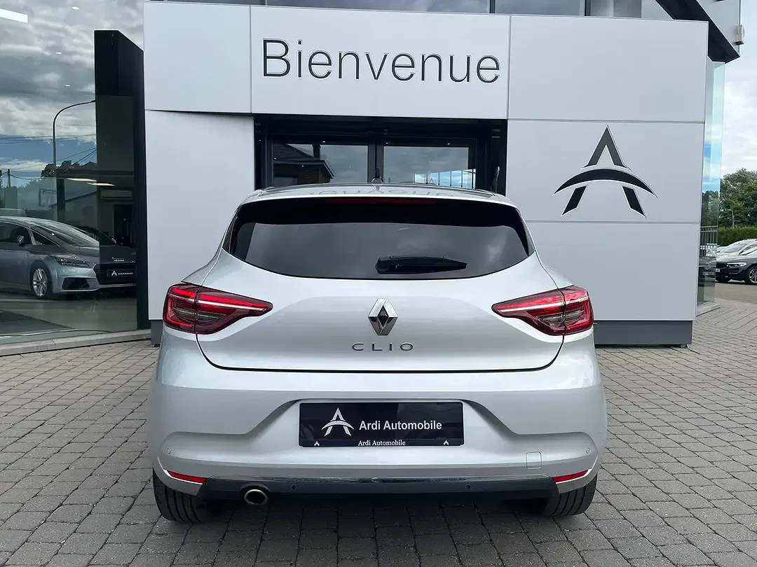 Renault Clio - Thumbnail 5