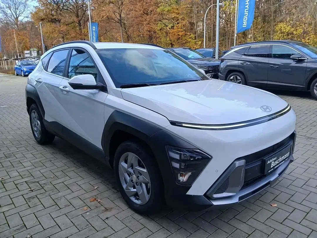 Hyundai KONA - Thumbnail 3