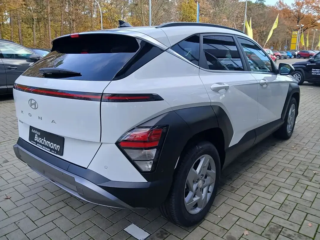 Hyundai KONA - Thumbnail 4