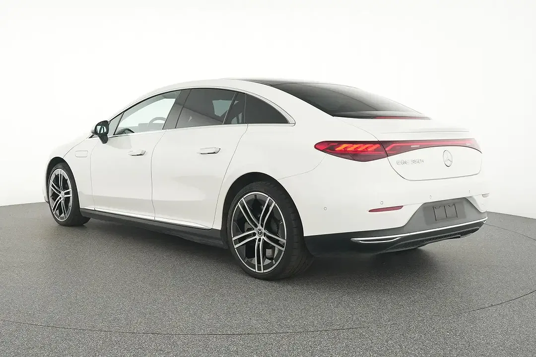 Mercedes-Benz EQE 350 - Thumbnail 4