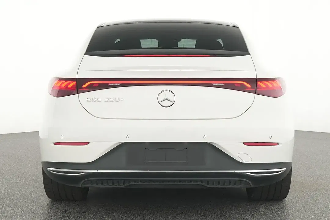 Mercedes-Benz EQE 350 - Thumbnail 8
