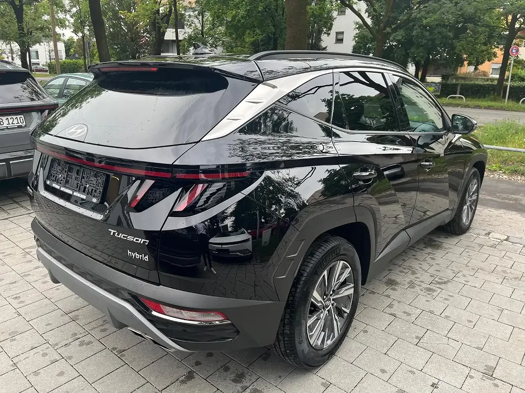 Hyundai TUCSON - Thumbnail 10