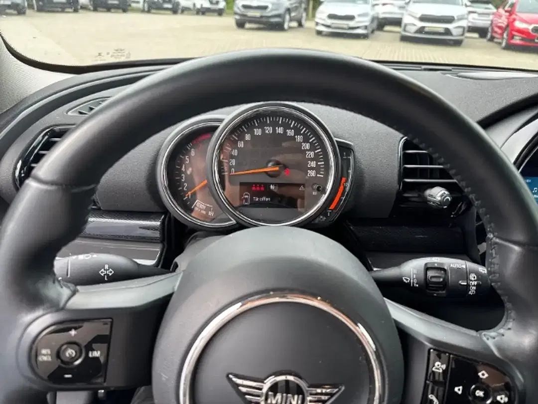 MINI One Clubman - Thumbnail 7