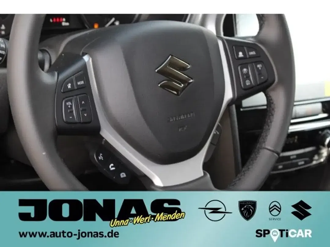 Suzuki Vitara - Thumbnail 12