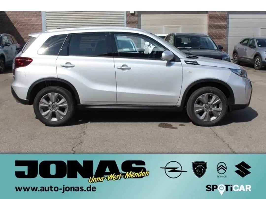 Suzuki Vitara - Thumbnail 5
