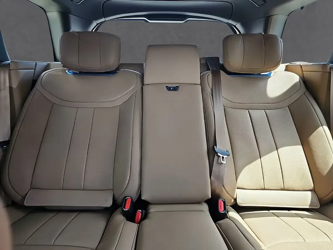 Land Rover Range Rover - Thumbnail 9