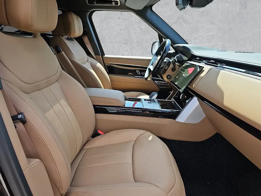Land Rover Range Rover - Thumbnail 2
