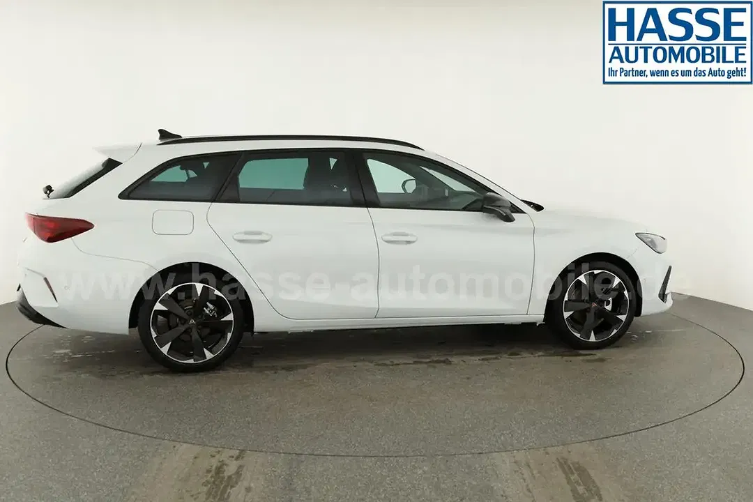 CUPRA Leon - Thumbnail 18