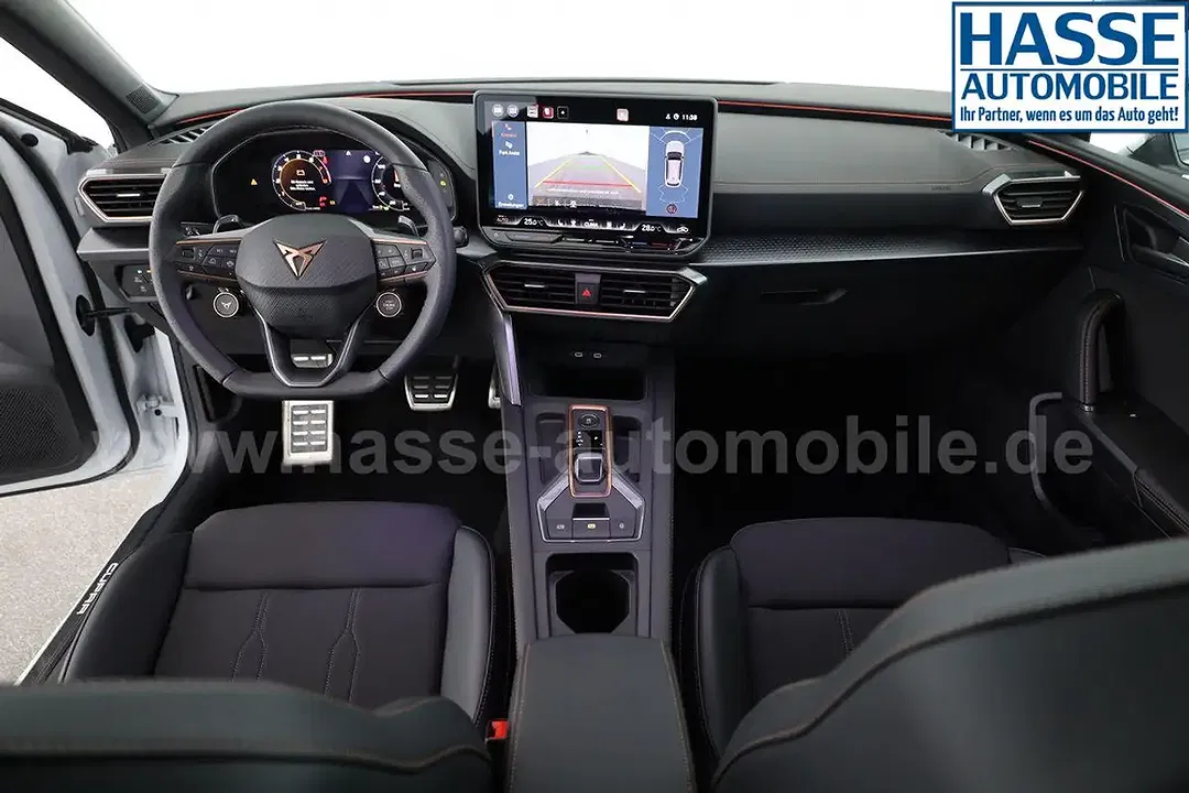 CUPRA Leon - Thumbnail 4
