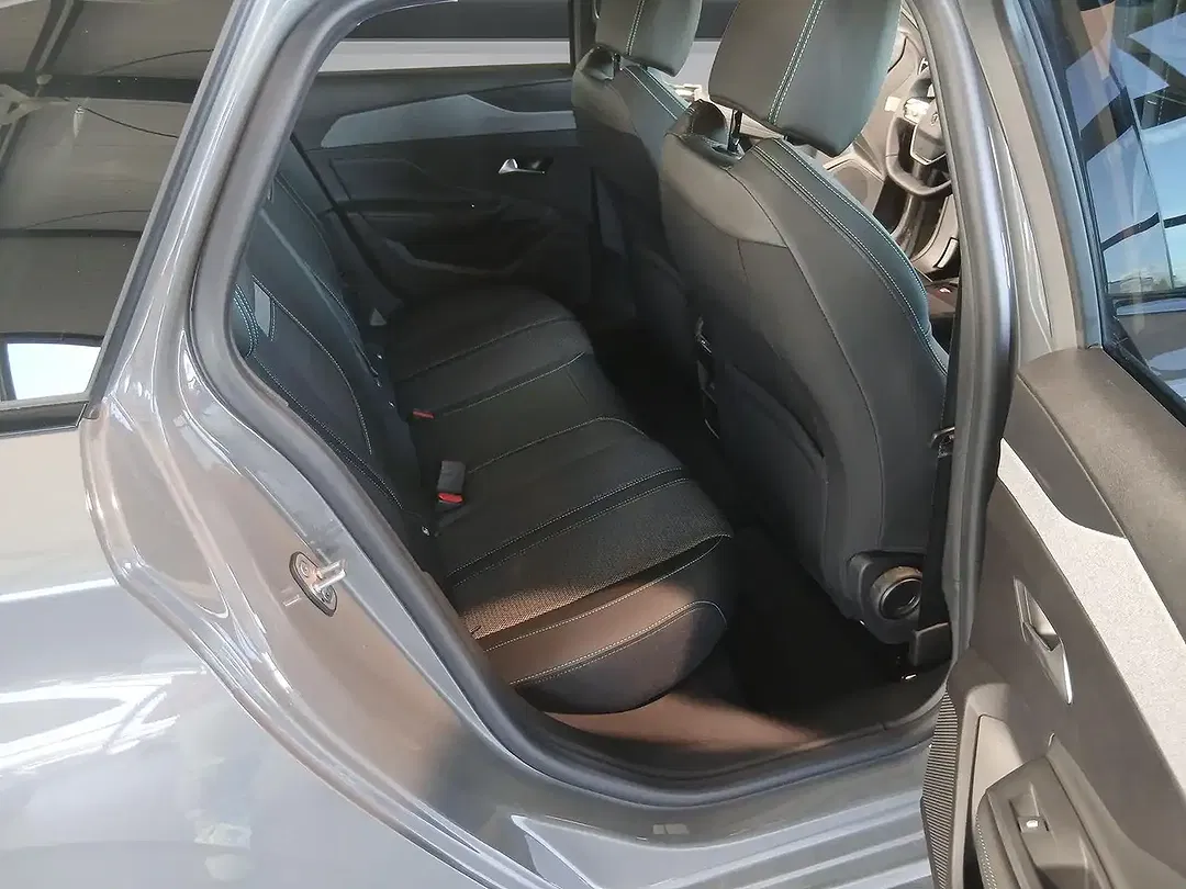 Peugeot 308 - Thumbnail 15