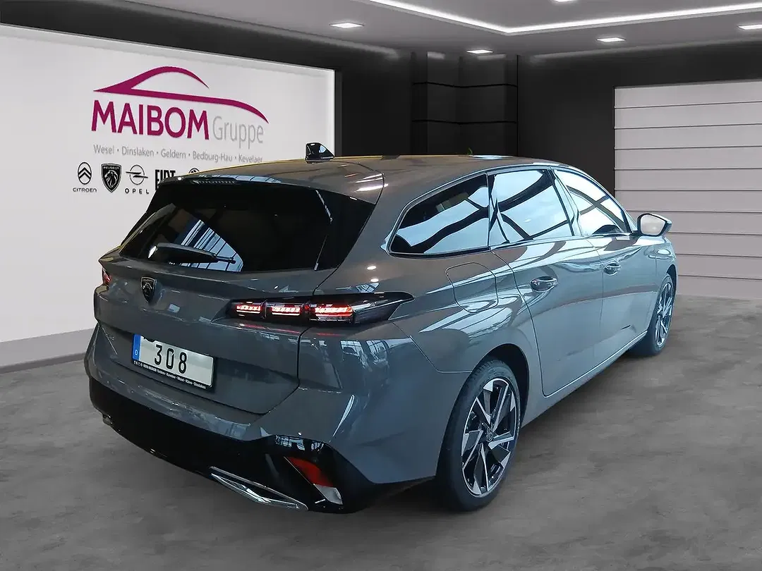 Peugeot 308 - Thumbnail 4