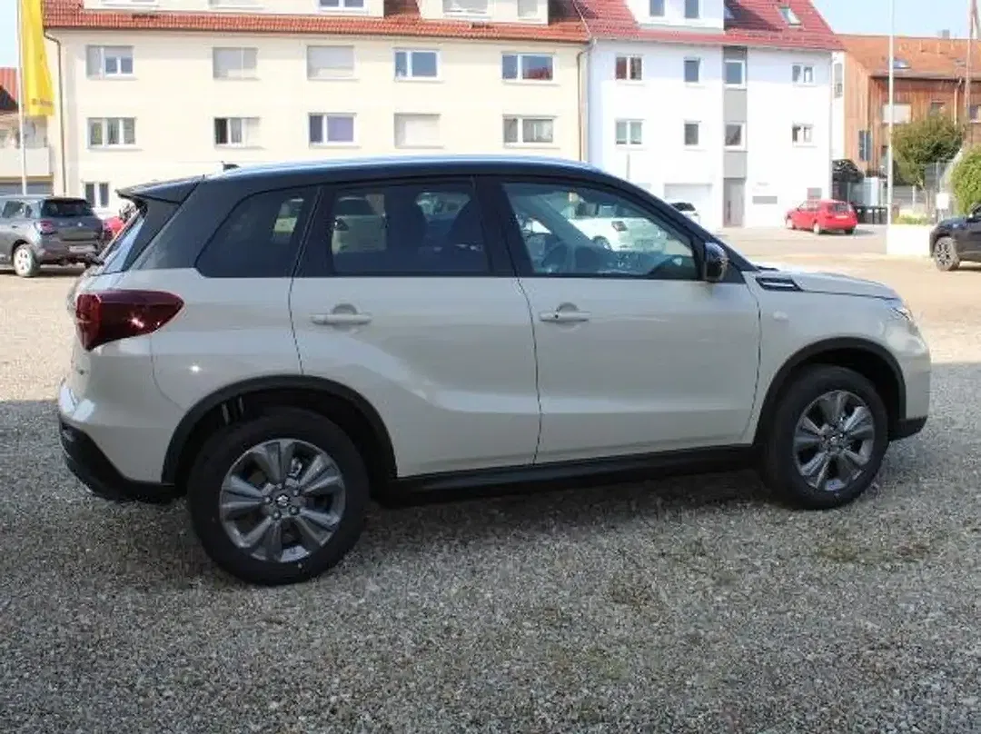 Suzuki Vitara - Thumbnail 5