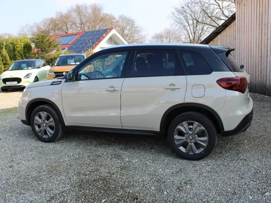 Suzuki Vitara - Thumbnail 9