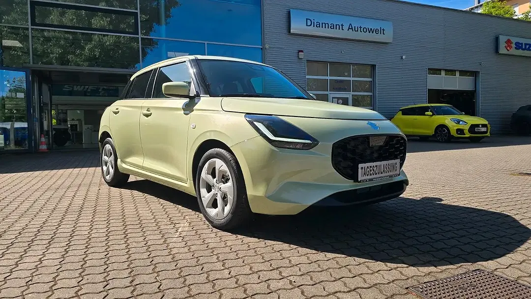 Suzuki Swift - Thumbnail 2