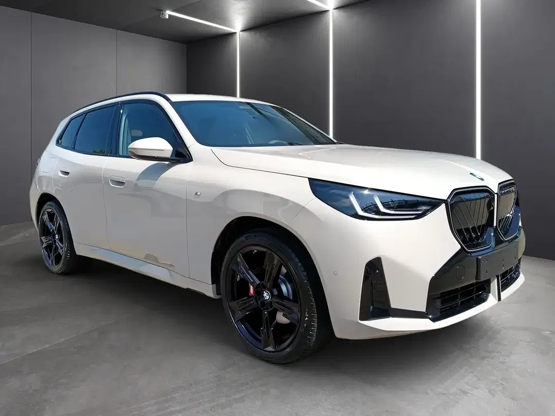 BMW X3 - Thumbnail 2