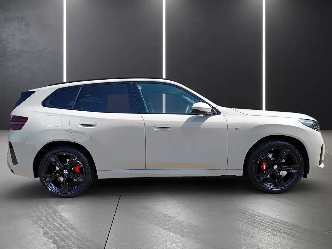 BMW X3 - Thumbnail 3