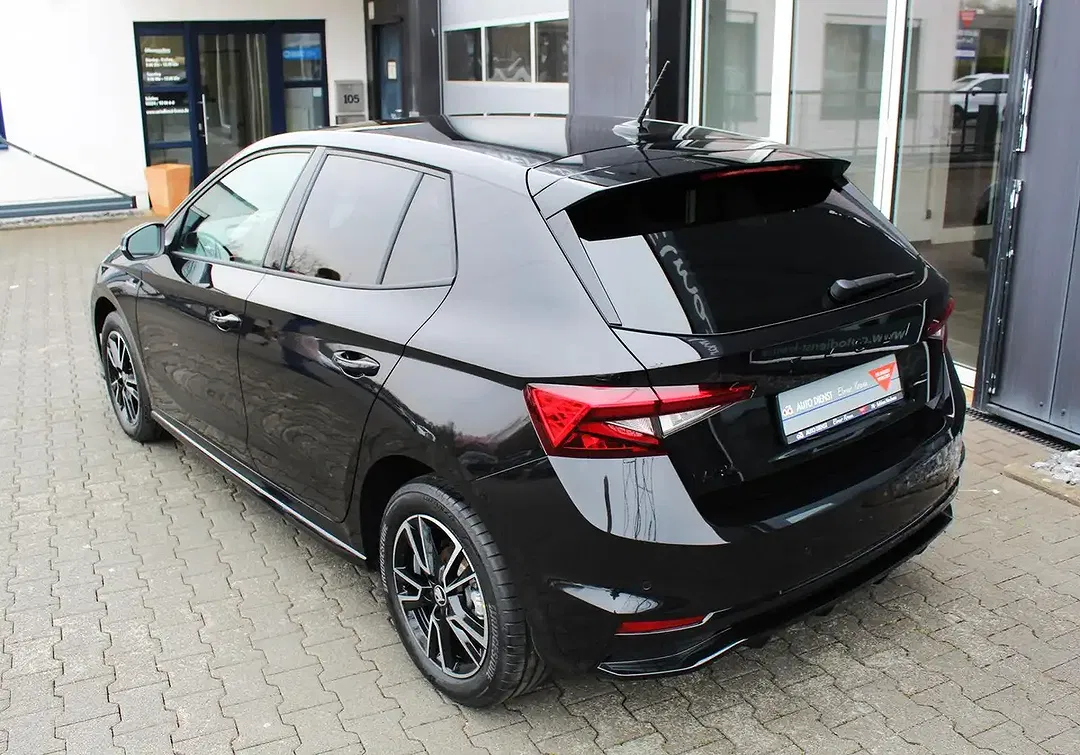 Skoda Fabia - Thumbnail 2