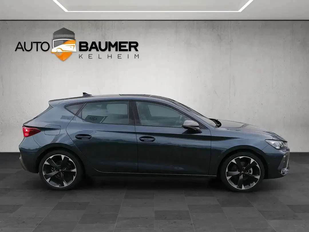 CUPRA Leon - Thumbnail 4