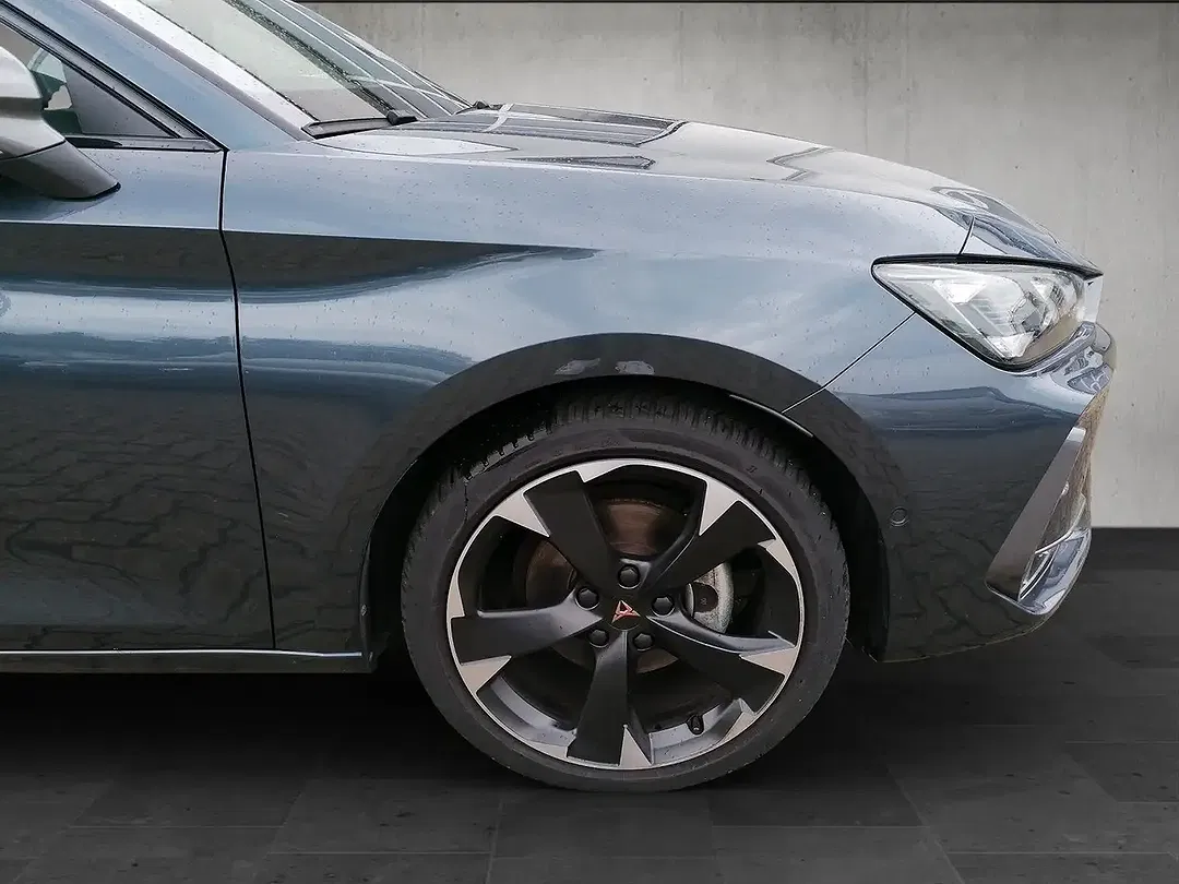 CUPRA Leon - Thumbnail 8