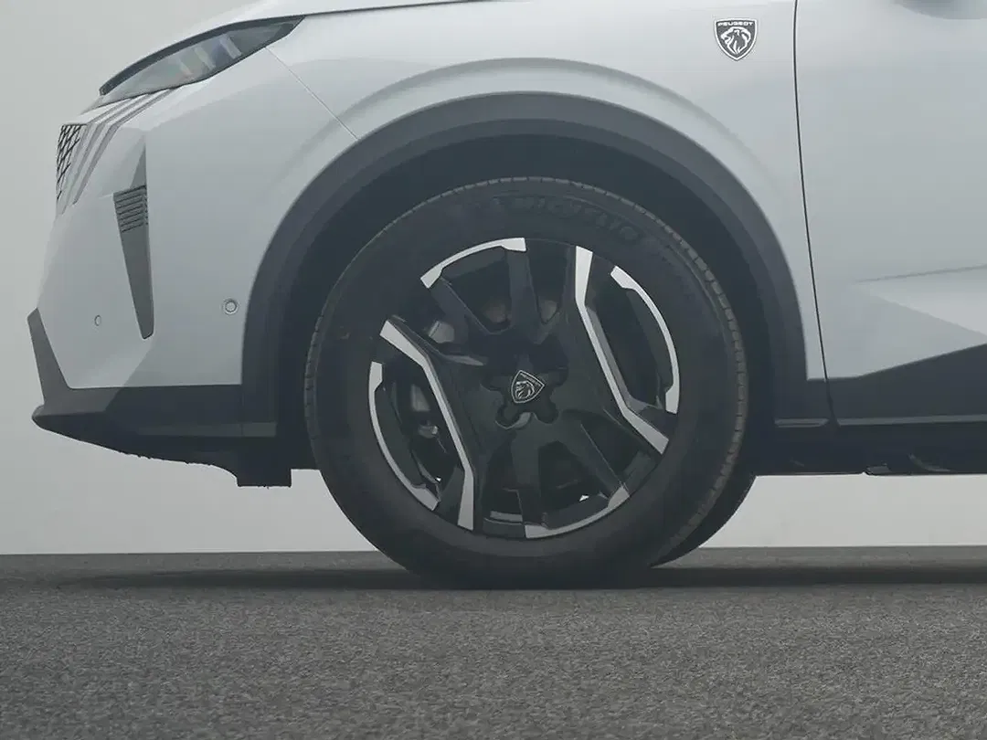 Peugeot 5008 - Thumbnail 7