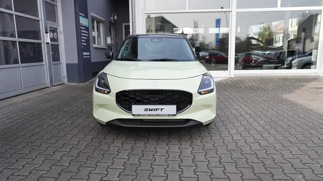 Suzuki Swift - Thumbnail 7