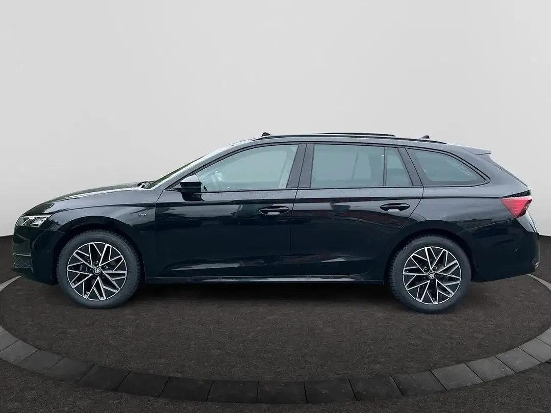 Skoda Octavia - Thumbnail 2