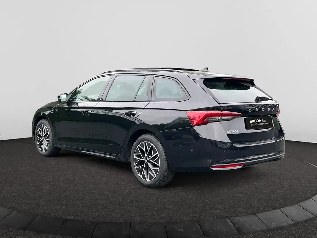 Skoda Octavia - Thumbnail 3