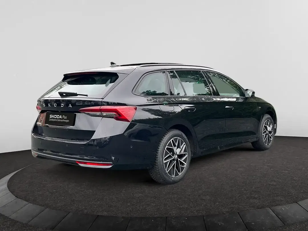 Skoda Octavia - Thumbnail 5