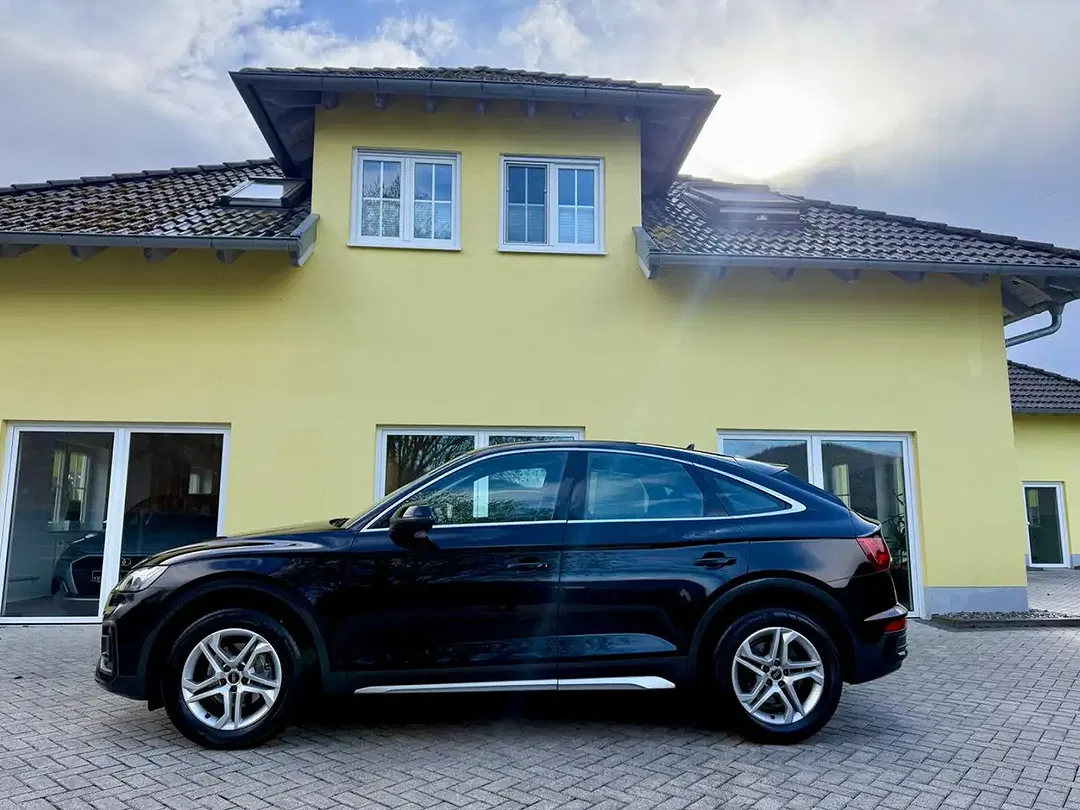 Audi Q5 - Thumbnail 3
