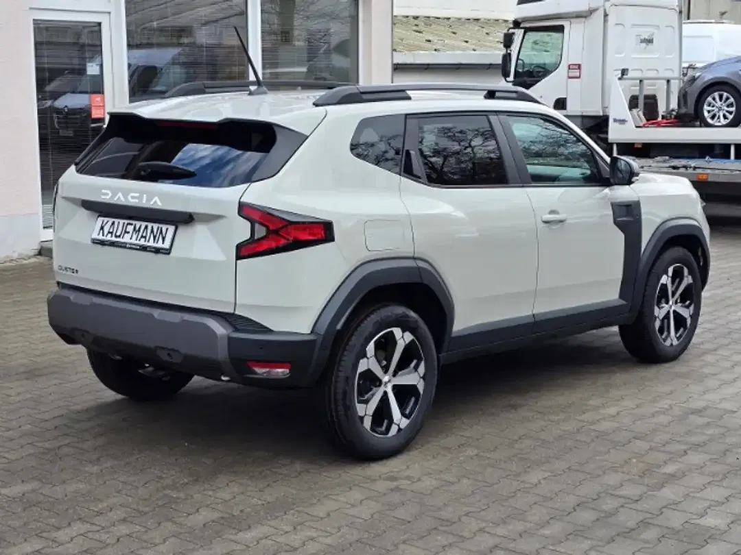 Dacia Duster - Thumbnail 4
