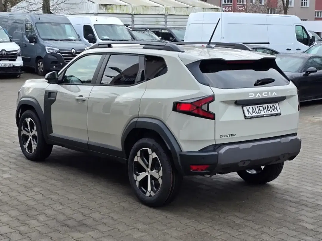 Dacia Duster - Thumbnail 6