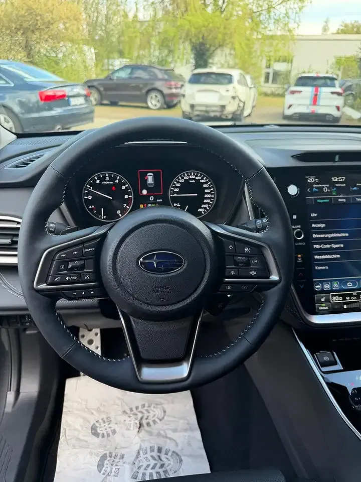 Subaru OUTBACK - Thumbnail 8