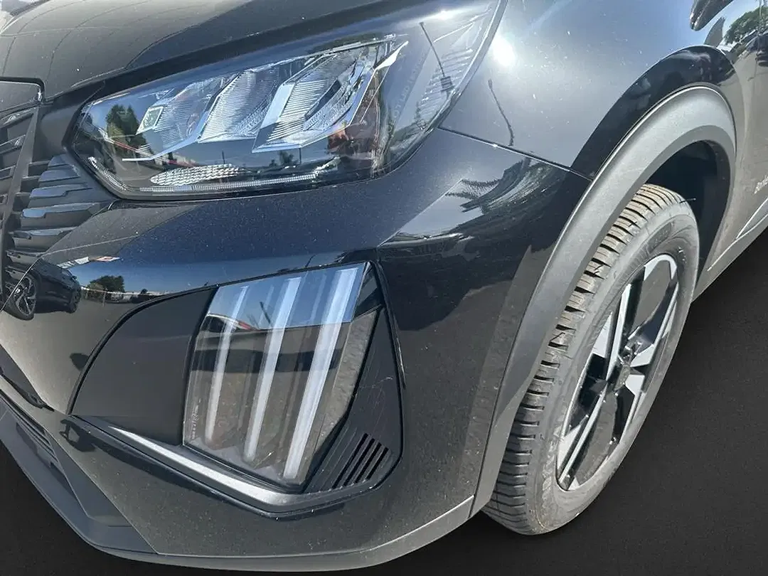 Peugeot 2008 - Thumbnail 8