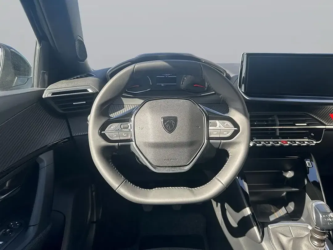 Peugeot 2008 - Thumbnail 9