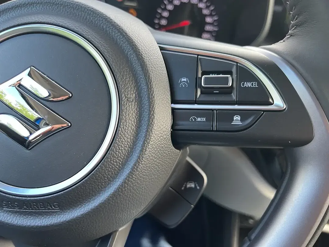 Suzuki Swift - Thumbnail 16