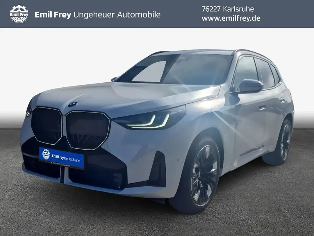 BMW X3 - Thumbnail 1