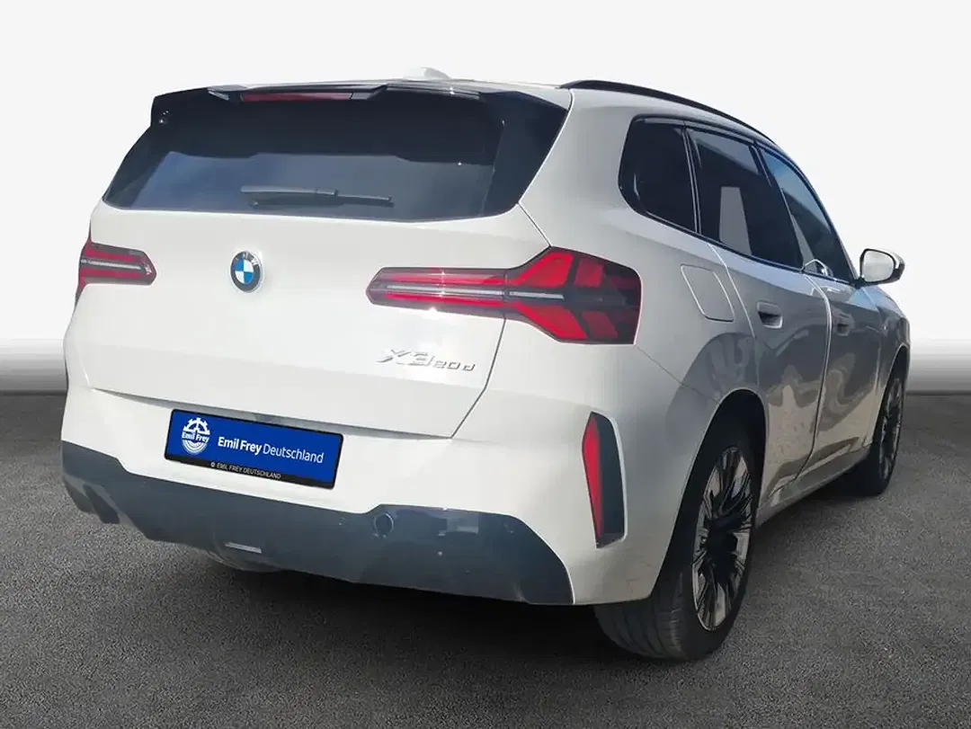 BMW X3 - Thumbnail 2