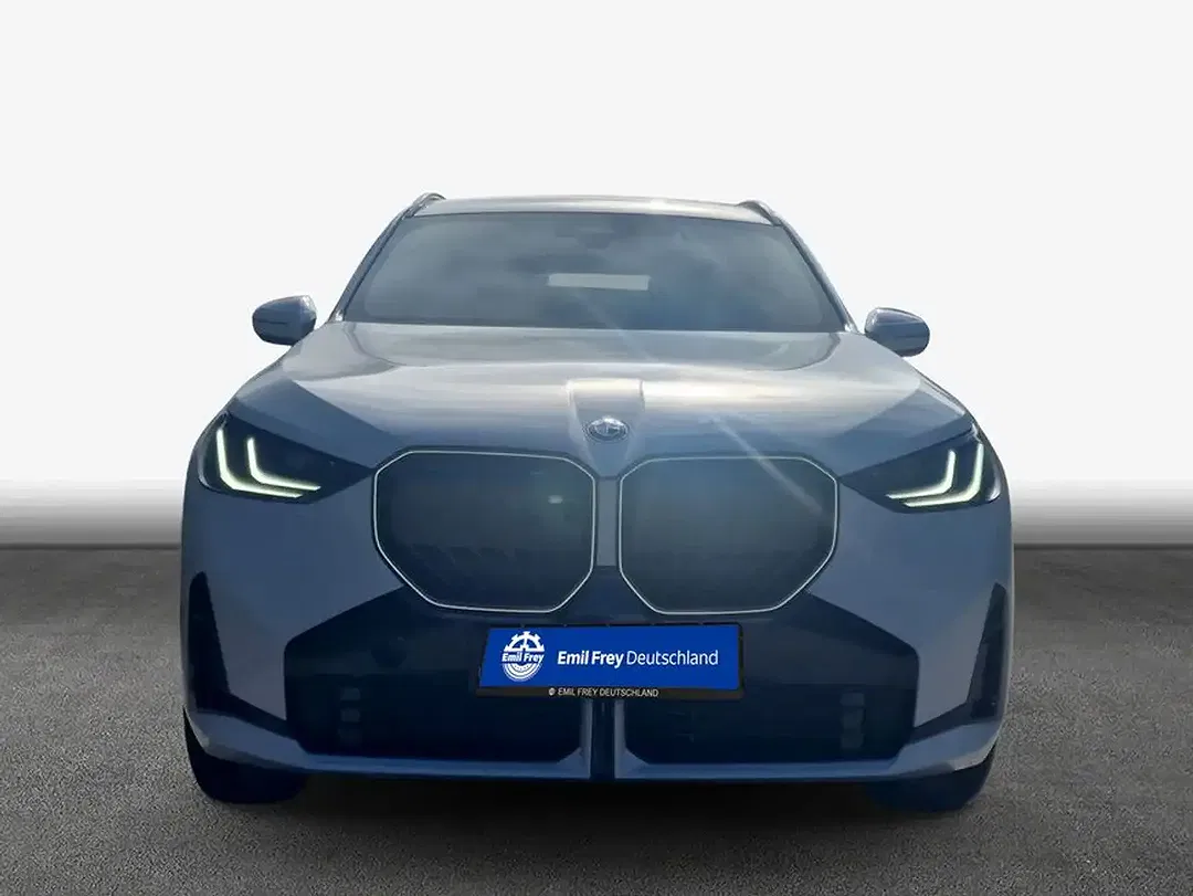 BMW X3 - Thumbnail 3