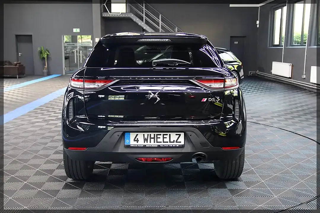 DS Automobiles DS 3 - Thumbnail 4