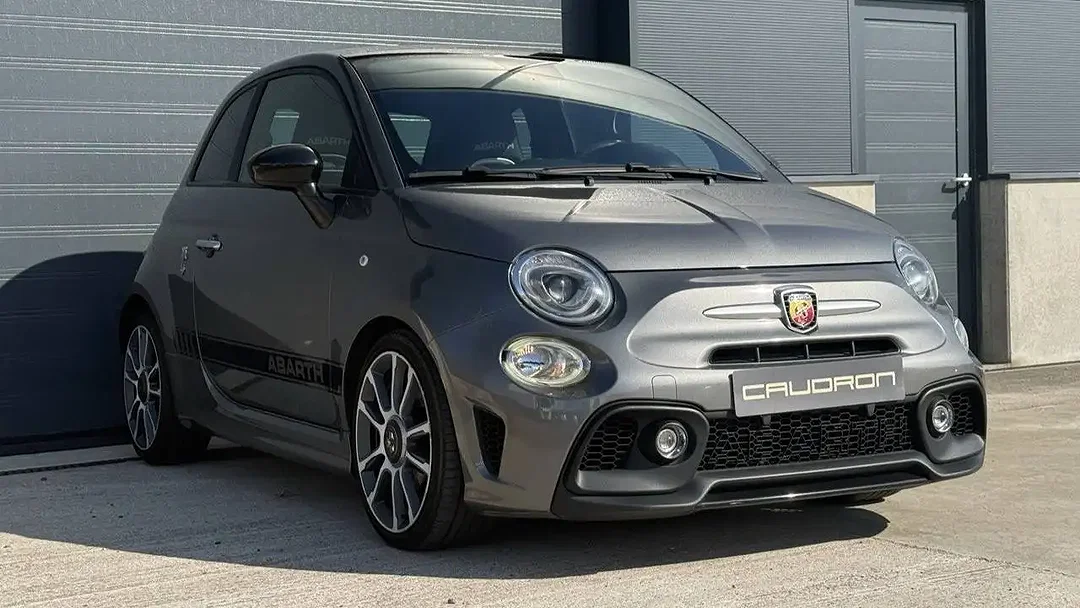 Abarth 595 Turismo - Afbeelding 1