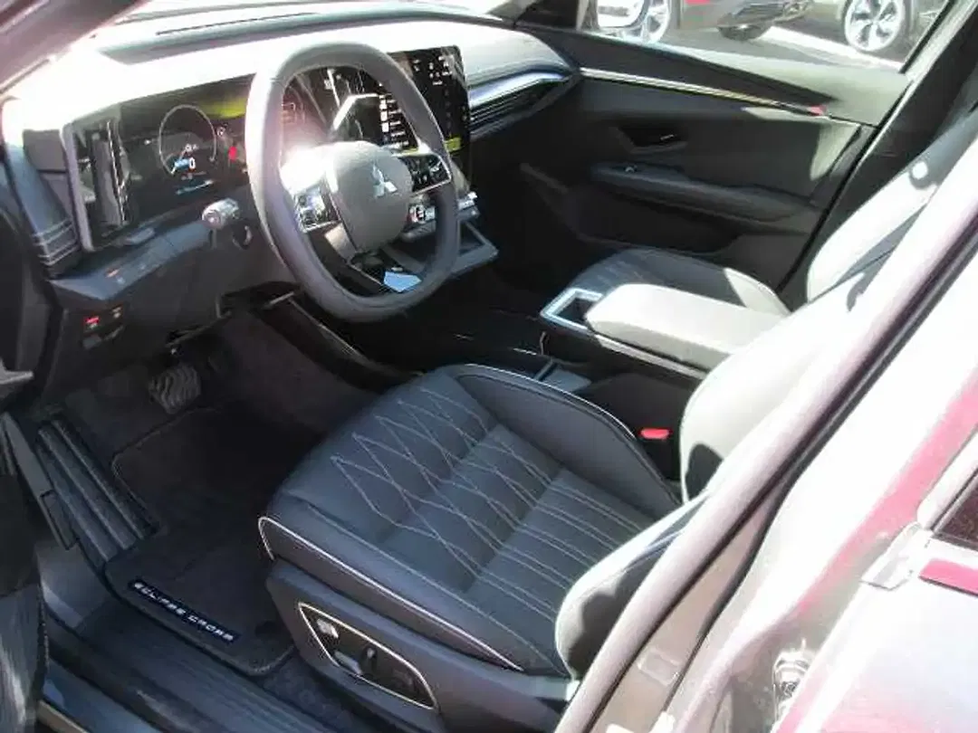 Mitsubishi Eclipse Cross - Thumbnail 15
